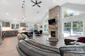Unwind at Our Beautiful Sanctuary - Scenic Views home